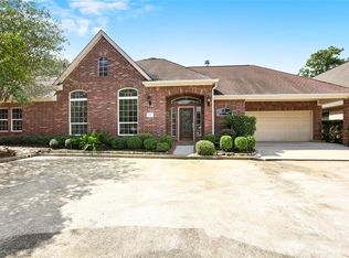 65 Champion Villa Dr, Houston, TX 77069