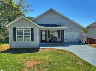 616 Ezra Ct, Inman, SC 29349