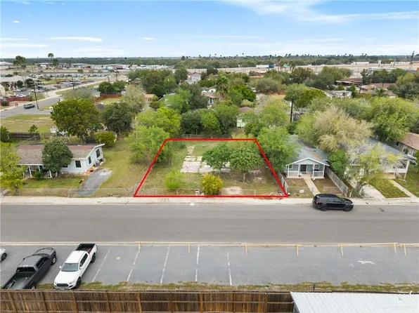 414 W 6th St, La Feria, TX 78559