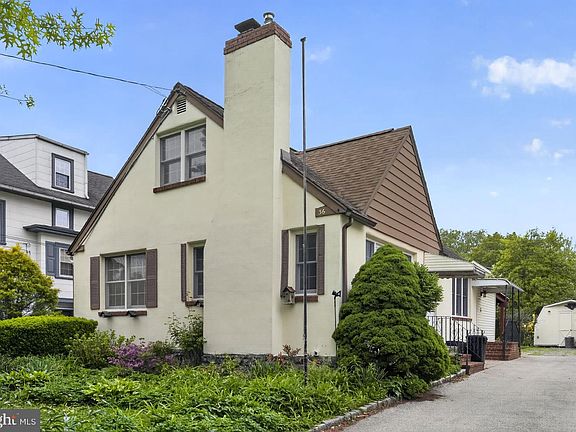 3rd image of 36 Decatur Rd