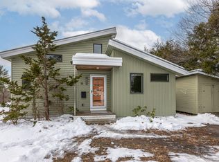 18 Rosedale St, Portland, ME 04103