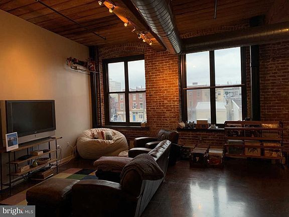 2nd image of 1147 N 4th St Unit 3B
