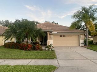 2111 Mossy Oak Dr, North Port, FL 34287