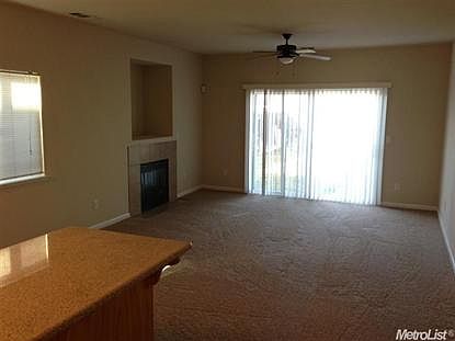 3rd image of 7861 52nd Ave