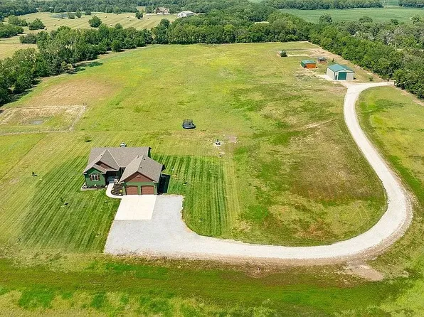 8711 N 159th St E, Benton, KS 67017