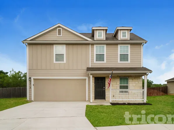 2415 Marbach Woods, San Antonio, TX 78245