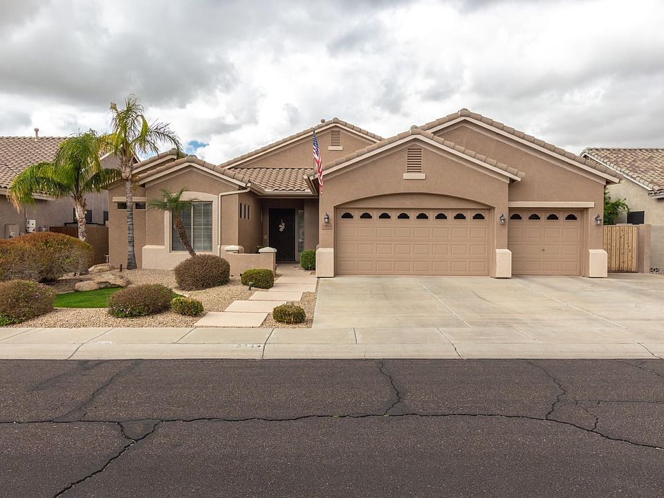 2nd image of 25224 N 41st Dr