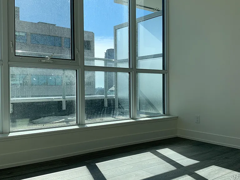 180 Fairview Mall Dr #712 — Photo 7