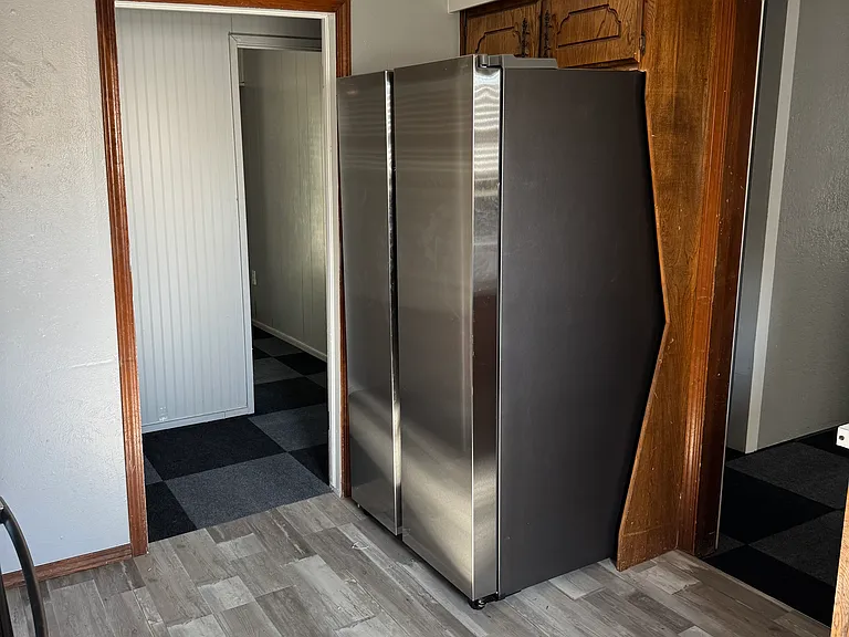 406 W Hornaday — Photo 9