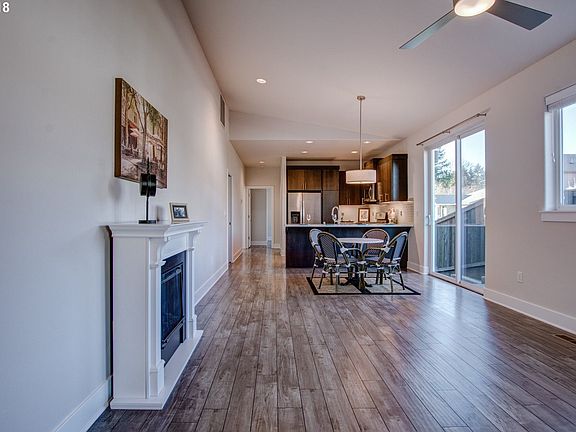 3rd image of 6626 NE 71st Ave