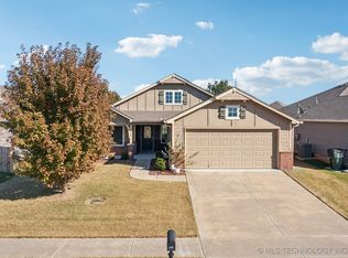 11109 N 148th Ave E, Owasso, OK 74055