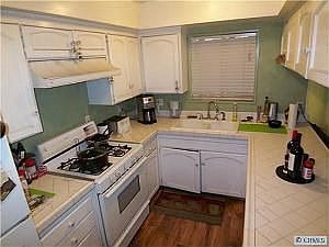 3rd image of 13664 Red Hill Ave APT E