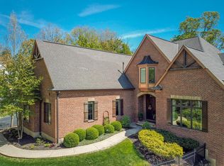 7813 Shawnee Run Rd, Cincinnati, OH 45243