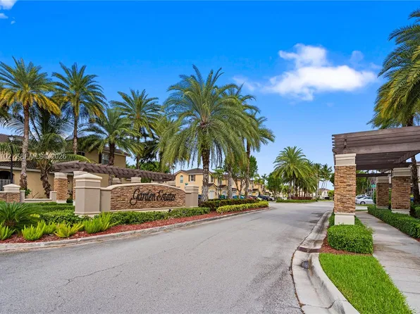 11735 SW 154th Ct, Miami, FL 33196