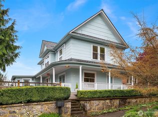 919 N 77th Street, Seattle, WA 98103