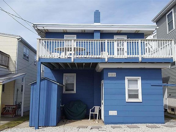 2nd image of 3519 West Ave #2