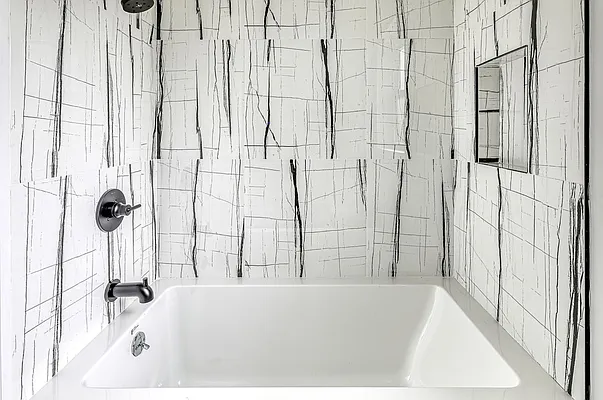 Rented by Bohemia Realty Group | media 19