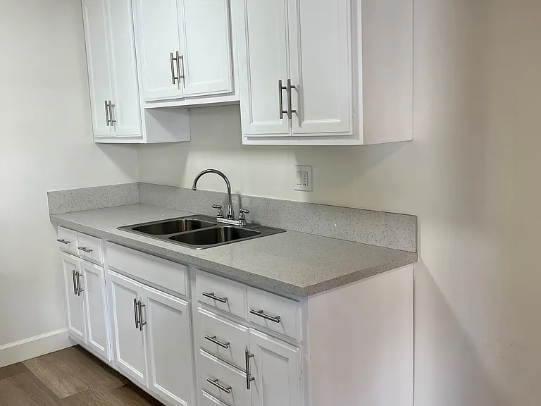Ocean Pacific Apartment Homes — Photo 15
