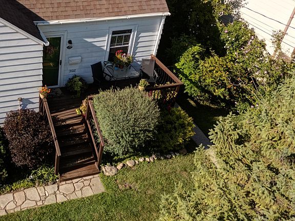 5th image of 3102 Glenn St