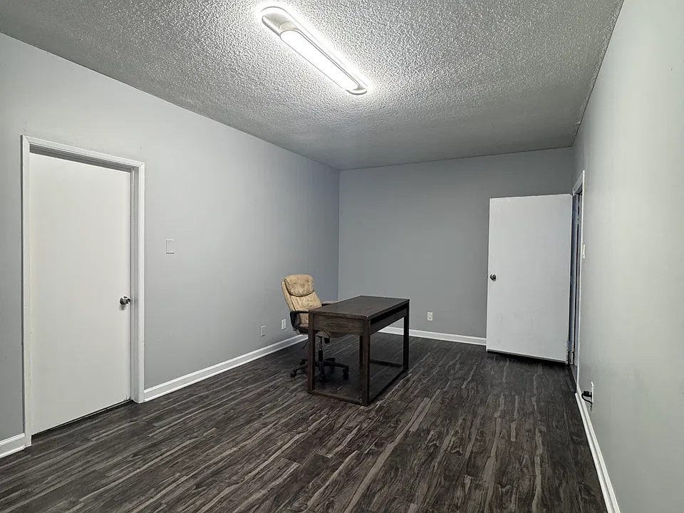 1251 S Atlantic Blvd #4