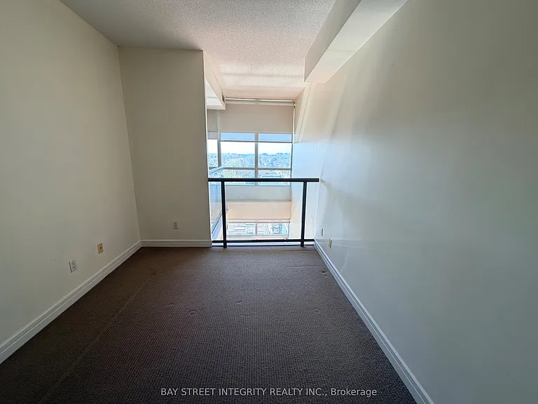 1 Avondale Ave #612 — Photo 11