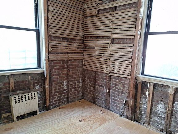 5th image of 21-38 35 Street #1H