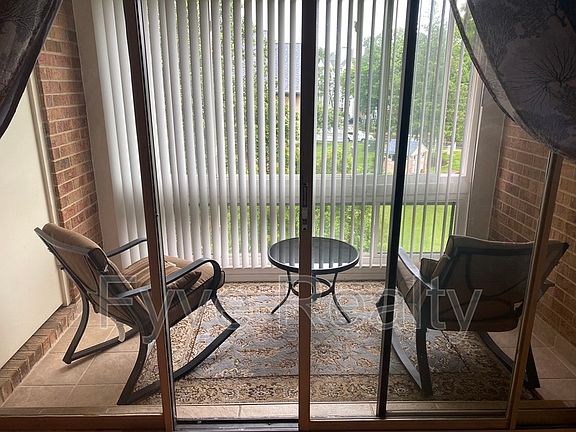 5th image of 10225 Valentino Dr APT 7223