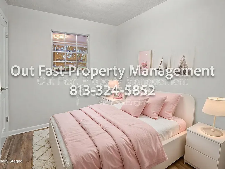 639 Howard Ave — Photo 4