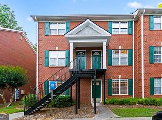 600 Mitchell Bridge Rd #19, Athens, GA 30605