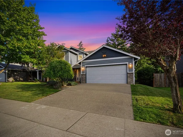 19712 207th Street Ct E, Orting, WA 98360