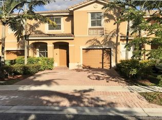 975 NE 42nd Ave, Homestead, FL 33033