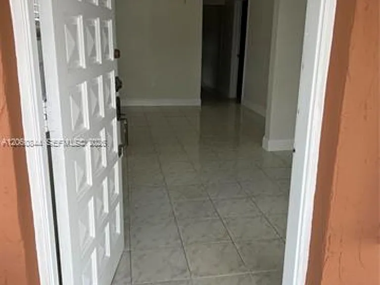 421 NW 57th Ct #421 — Photo 8