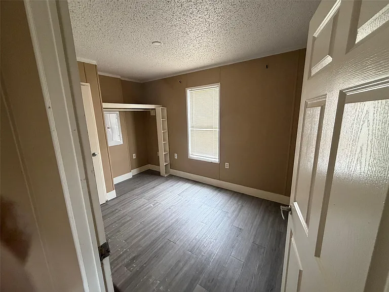 14126 Waxahachie St — Photo 13
