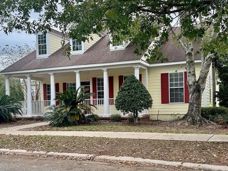 3722 Longfellow Rd — Photo 3