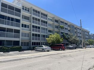 330 SE 2nd St APT 303H, Hallandale, FL 33009