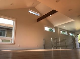 7504 California Ave SW, Seattle, WA 98136