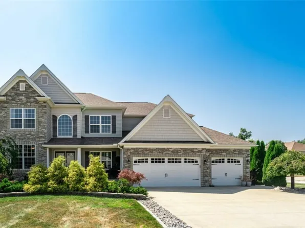 3000 Steve Guard Ct, Willoughby, OH 44094
