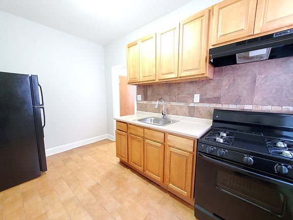 2nd image of 30 Kensington Ave #54E
