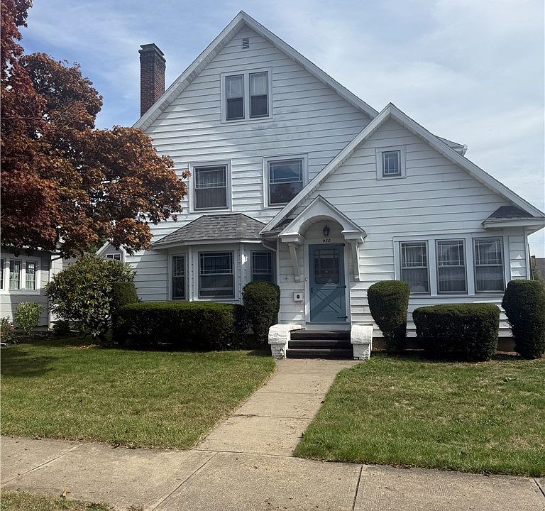 1st image of 950 Grove St