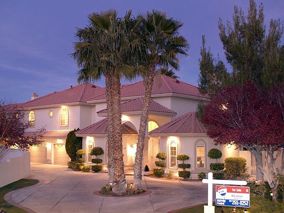 3rd image of 8100 Moonstone Cir