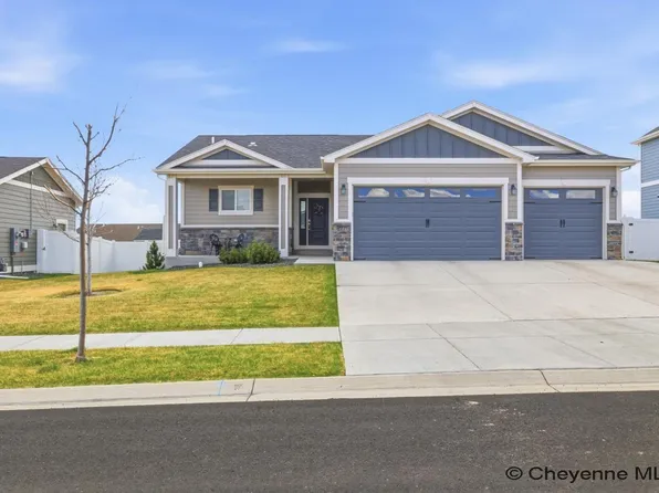 1211 Jessi Dr, Cheyenne, WY 82009