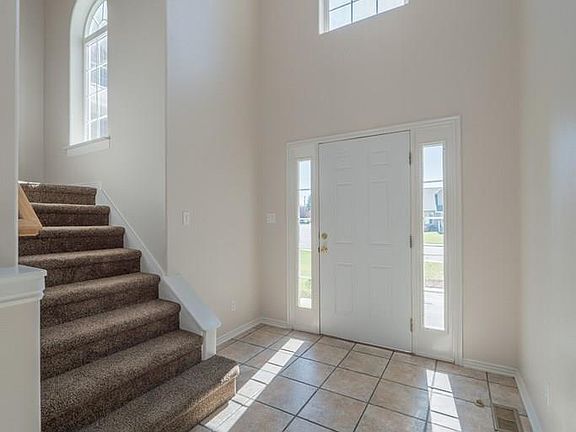 4th image of 3510 Sycamore Cir