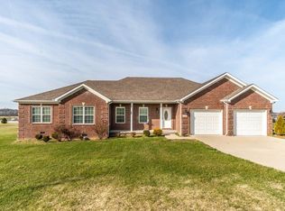 206 Supreme Ct, Berea, KY 40403