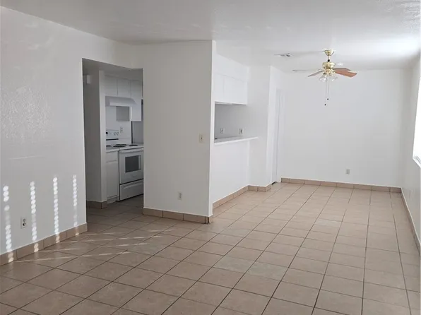 805 Utah St APT 102, Boulder City, NV 89005