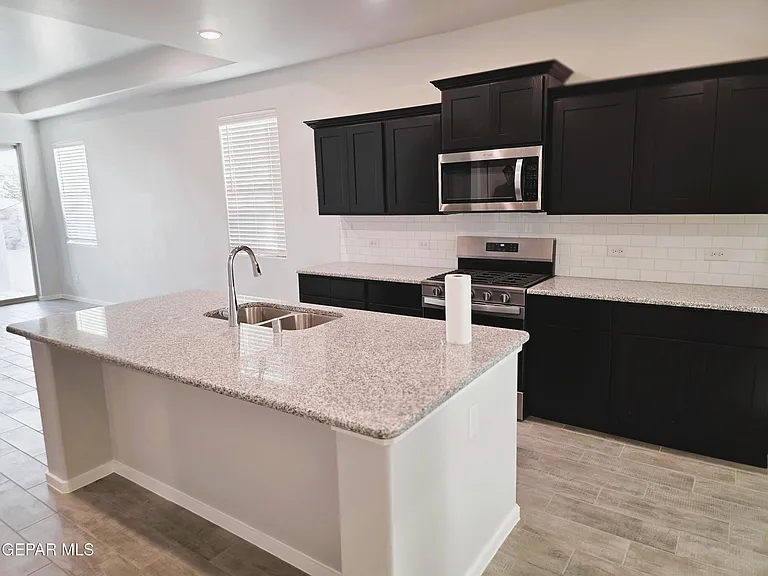 12936 Tatenhill Dr — Photo 6