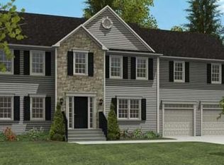 24 Timber Trl, Coventry, RI 02816
