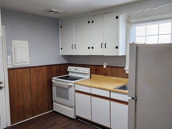 5th image of 2705 Lamberts Ave
