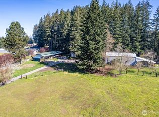 302 Studebaker Road, Castle Rock, WA 98611