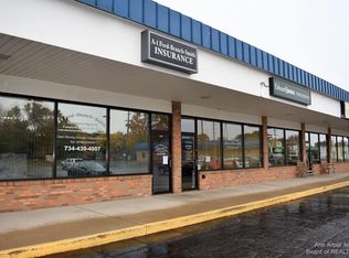 1162 Dexter St, Milan, MI 48160