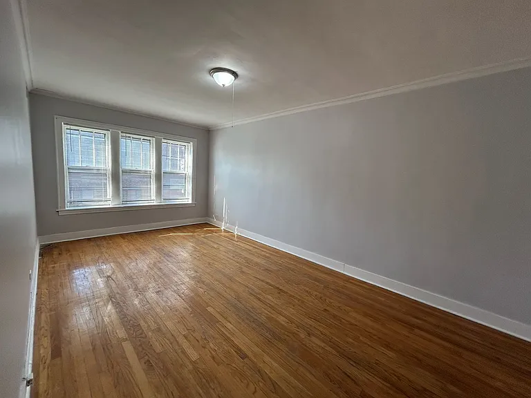 4334 W Lawrence Ave — Photo 5